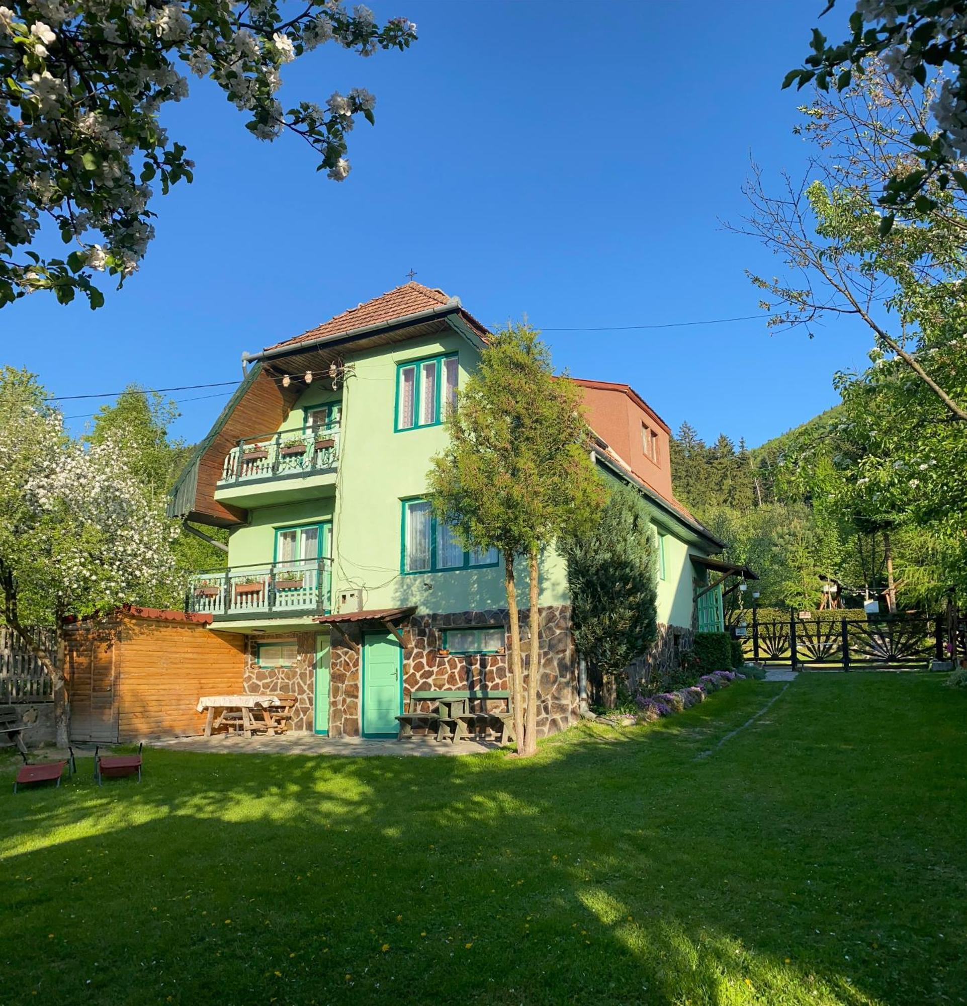 Pensiunea Panorama BaileTusnad Esterno foto